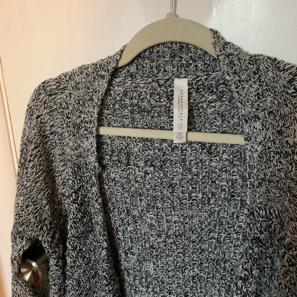 Cardigan - Picture 3 of 4